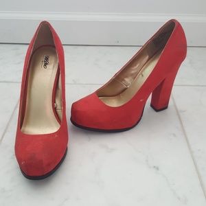🔥 Red Suede Heels